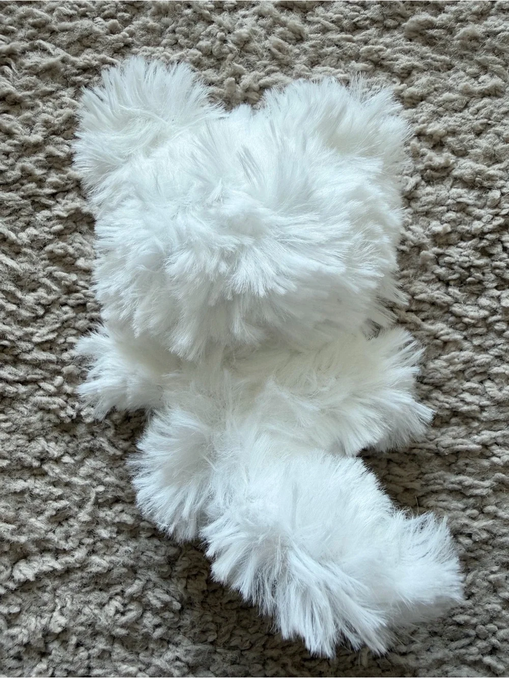 Cute GISMOW Kyussu Neko plush doll in white